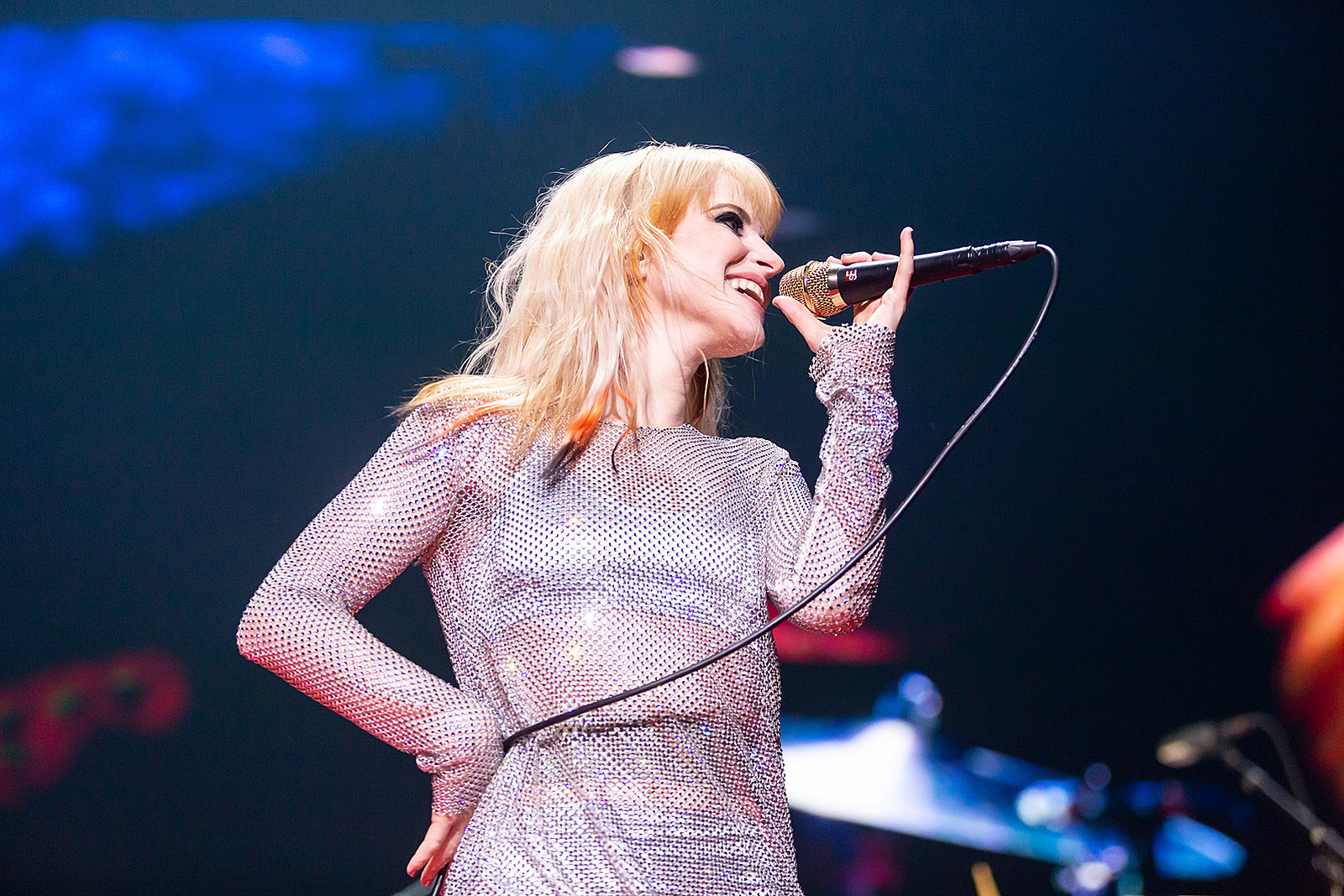 Hayley Williams gets very '90s on shoegazy alt-rock song 