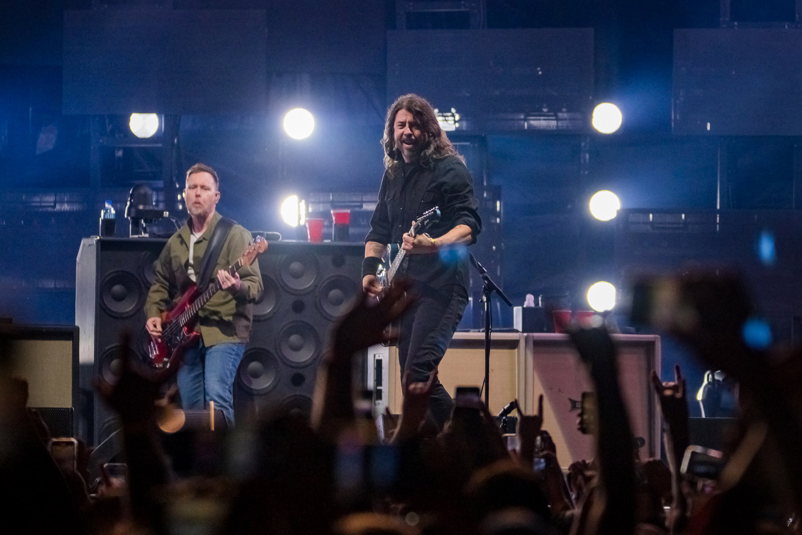 Foo Fighters celebrate 30th anniversary of debut LP with new single ...