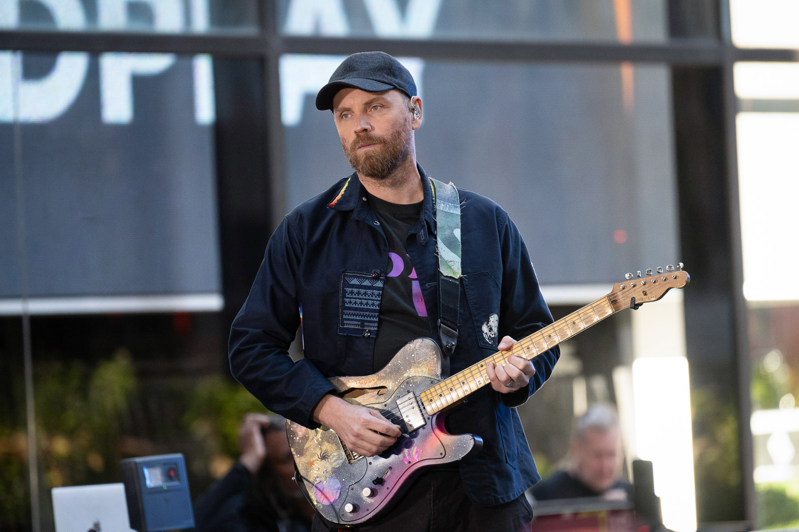Coldplay announce 2025 tour, played 3 intimate NYC shows (pics, video ...