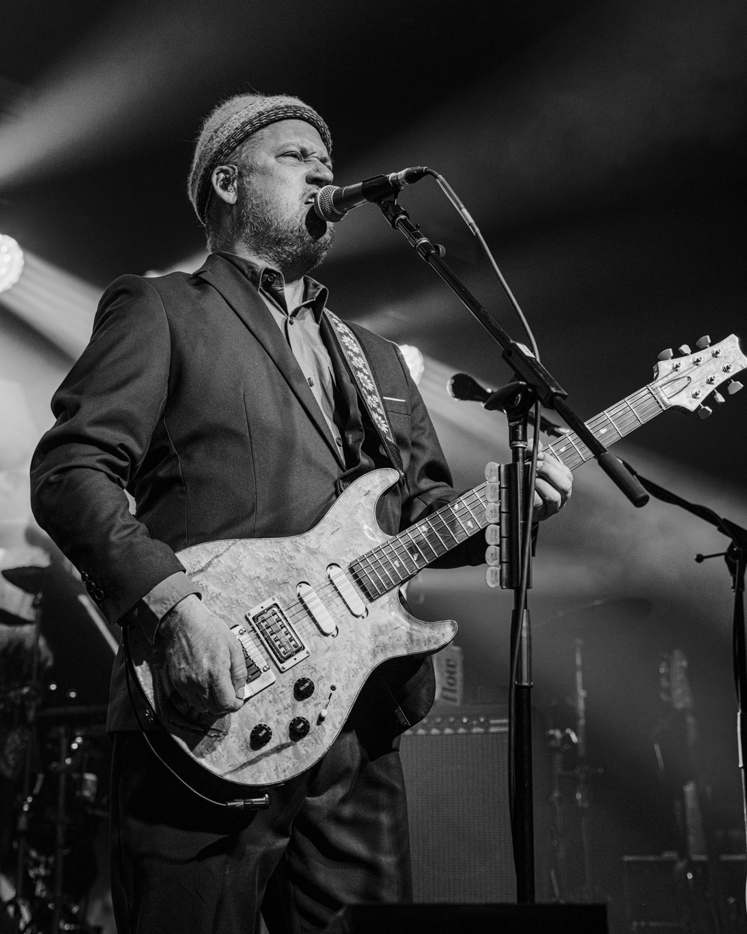 Modest Mouse Setlist Modest Mouse brought 'Good News for People Who Love Bad News' to ...