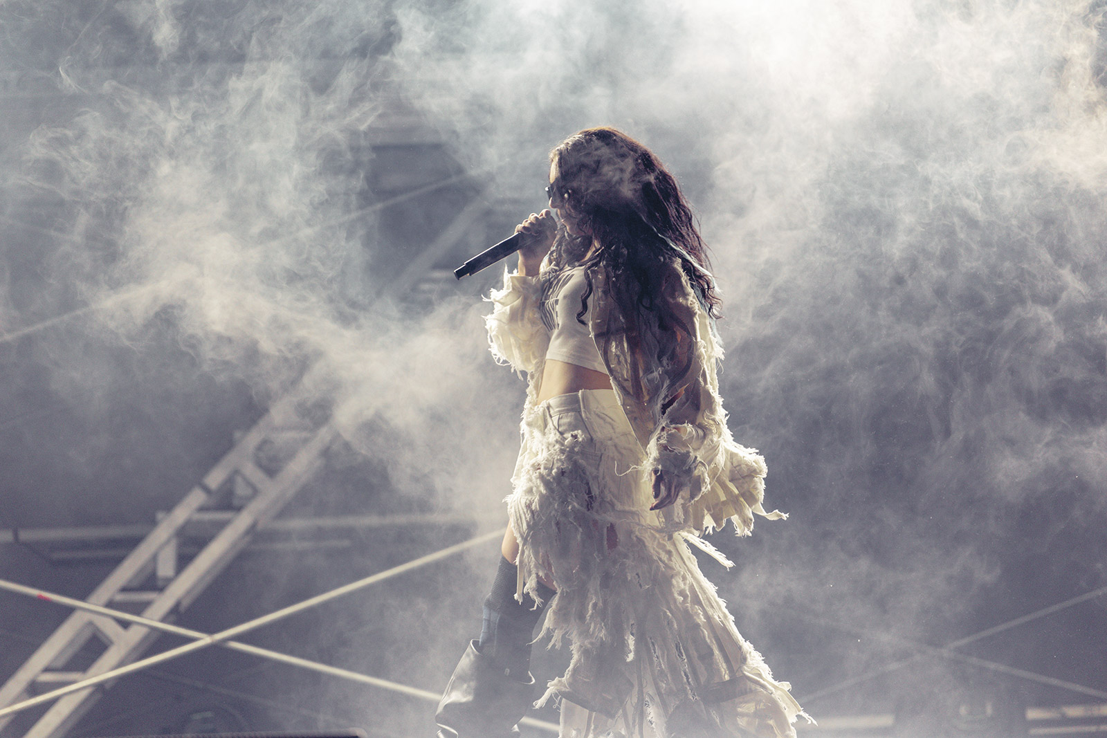 Charli XCX is making a rock album: “I think the dance floor is dead”