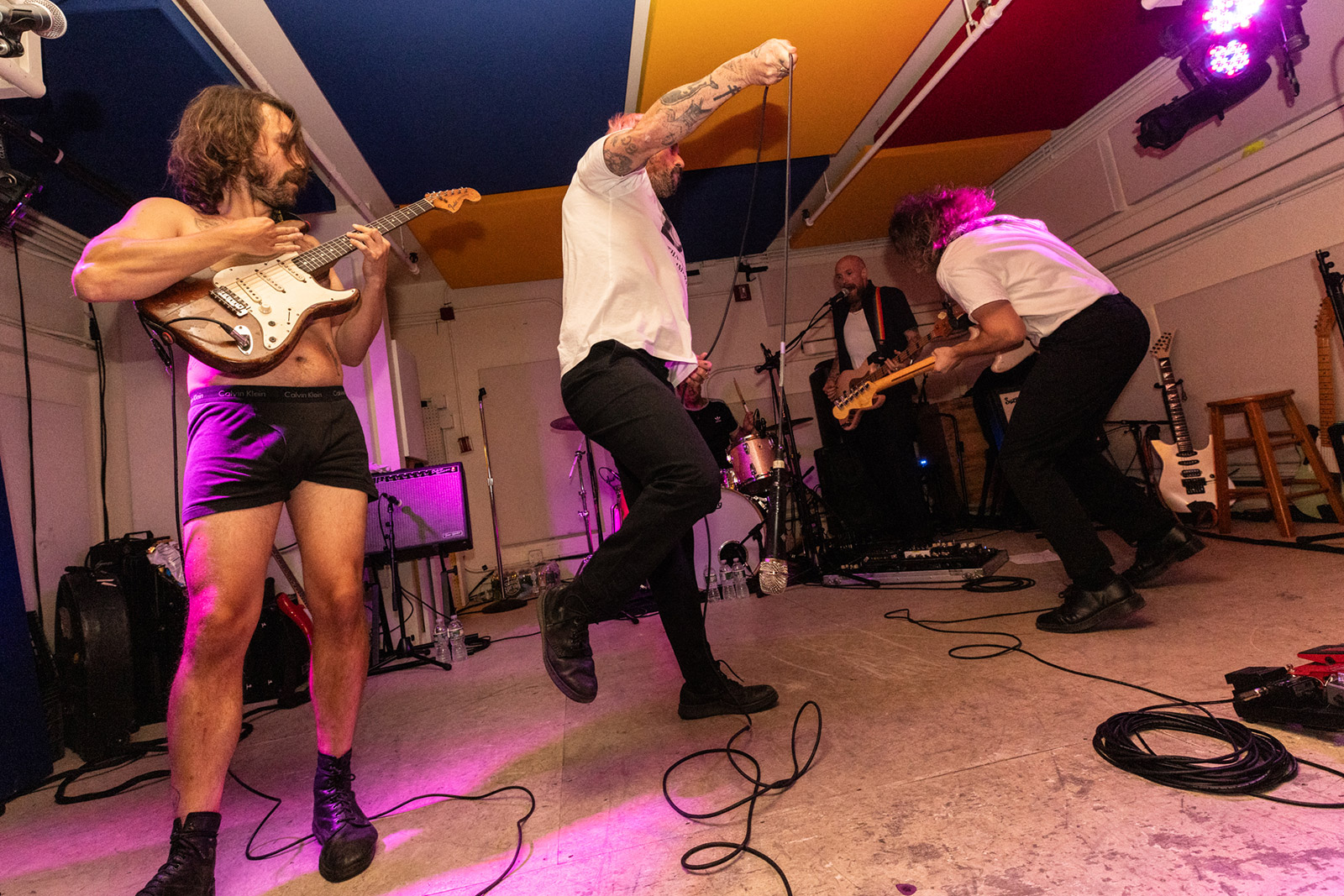 IDLES at NIght Club 101