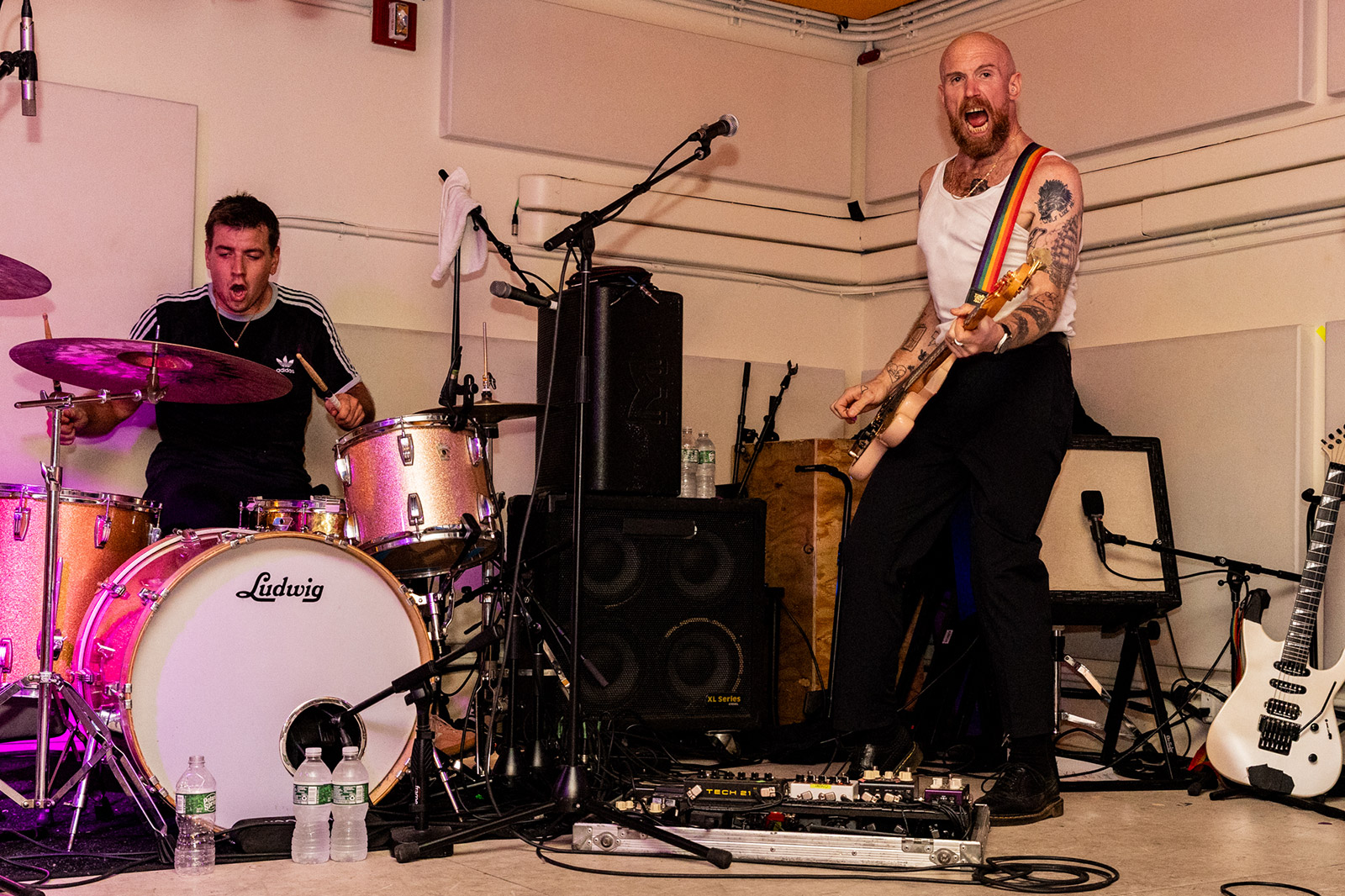 IDLES at NIght Club 101