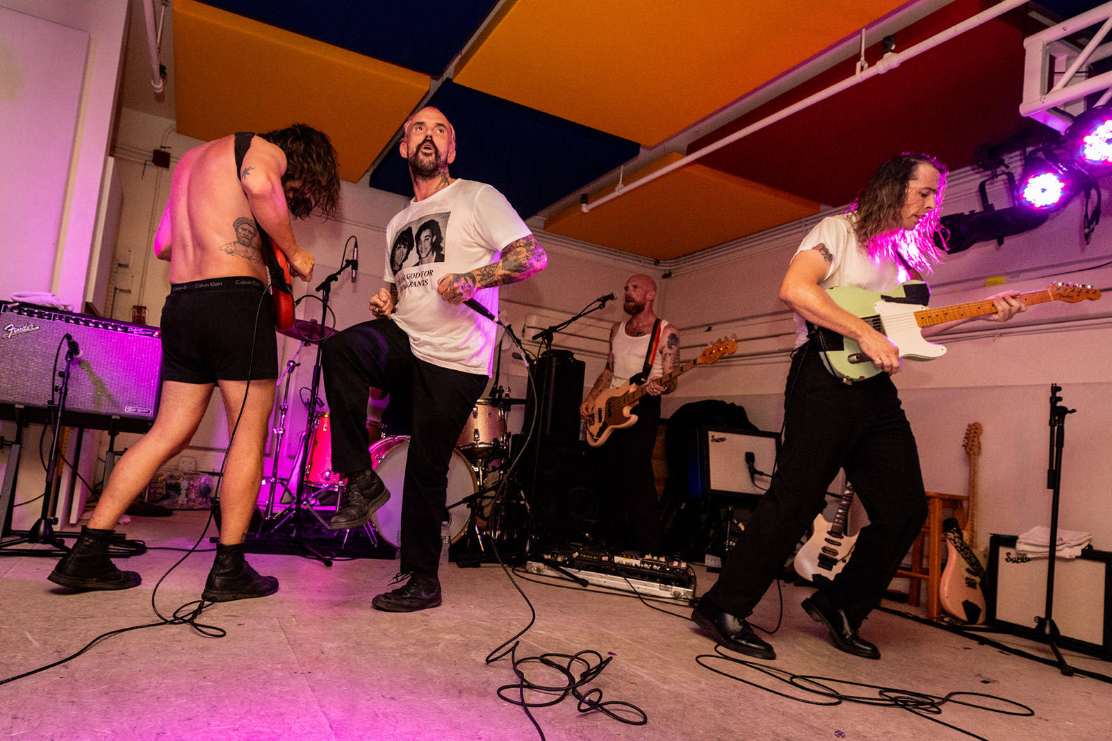 IDLES at NIght Club 101
