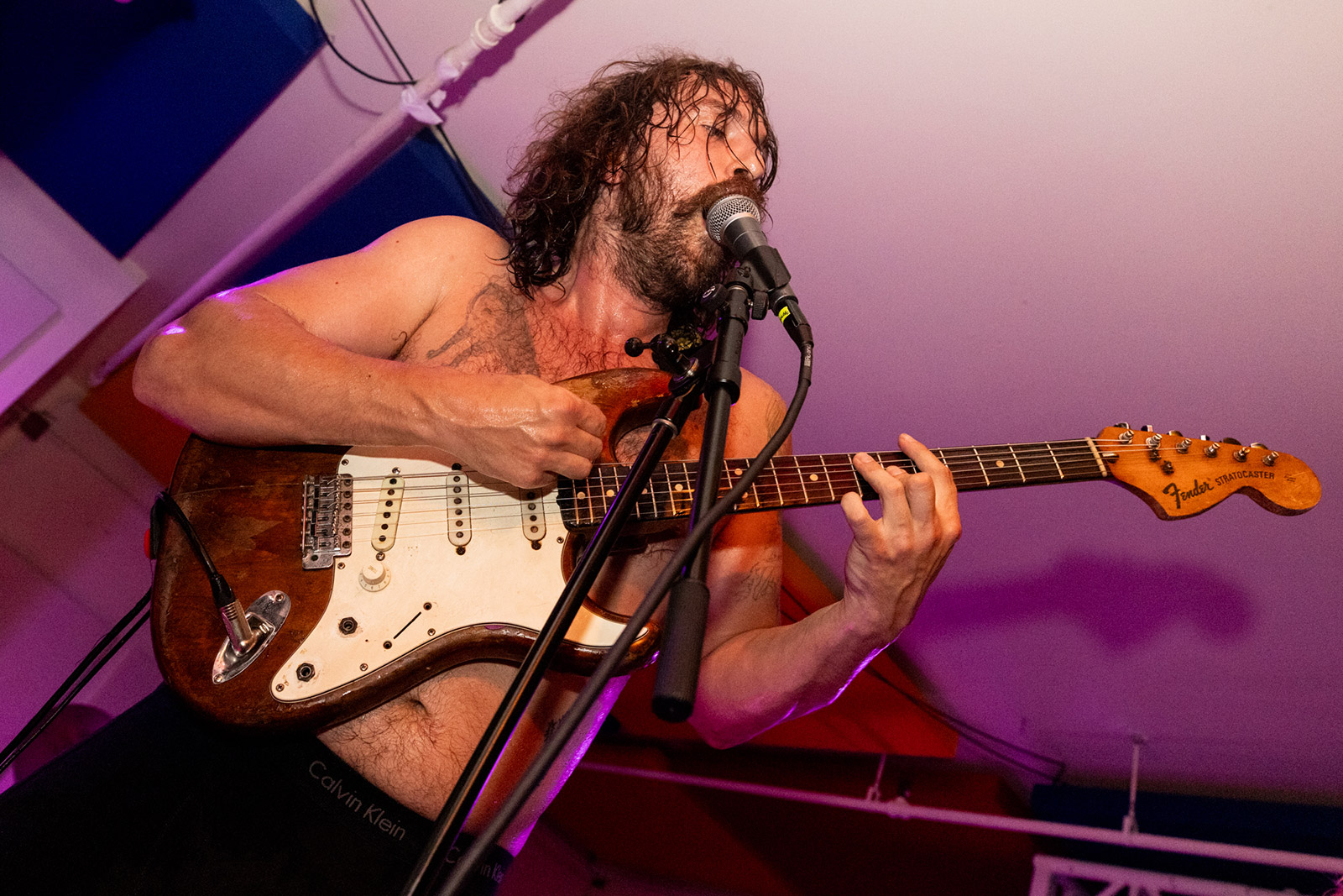 IDLES at NIght Club 101