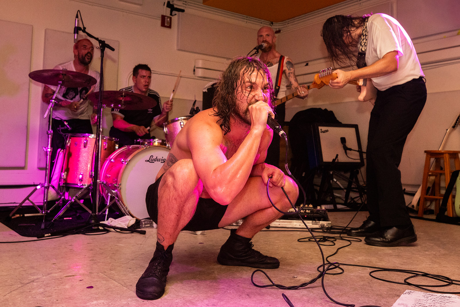 IDLES at NIght Club 101