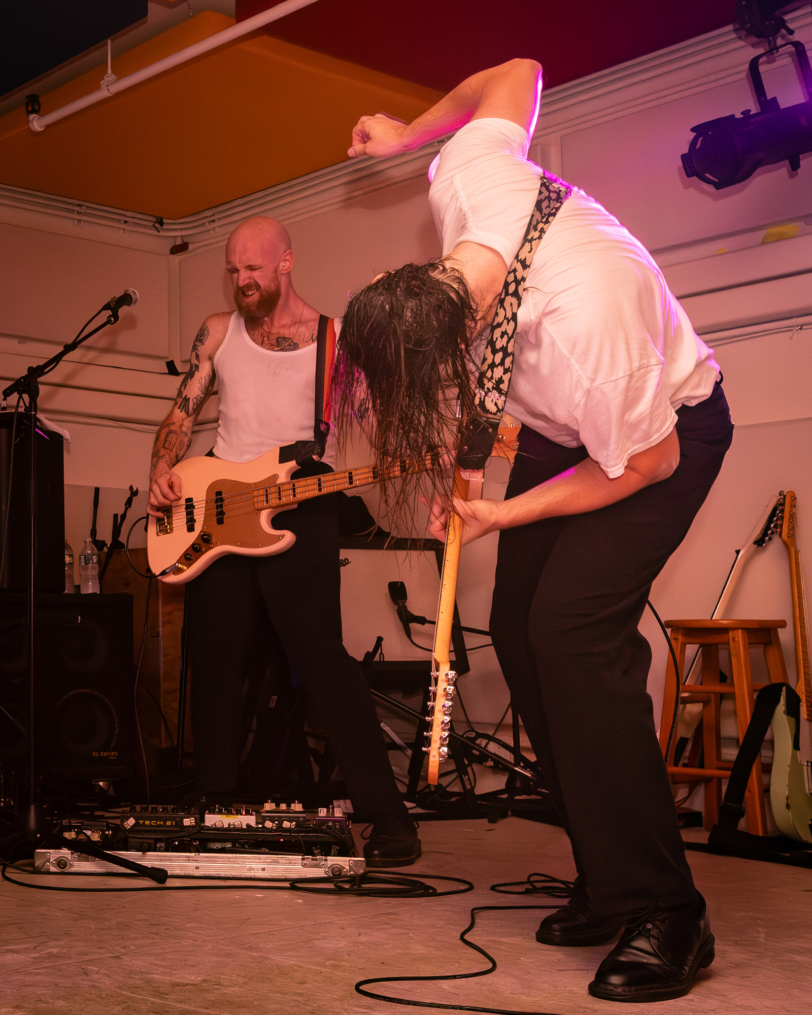 IDLES at NIght Club 101