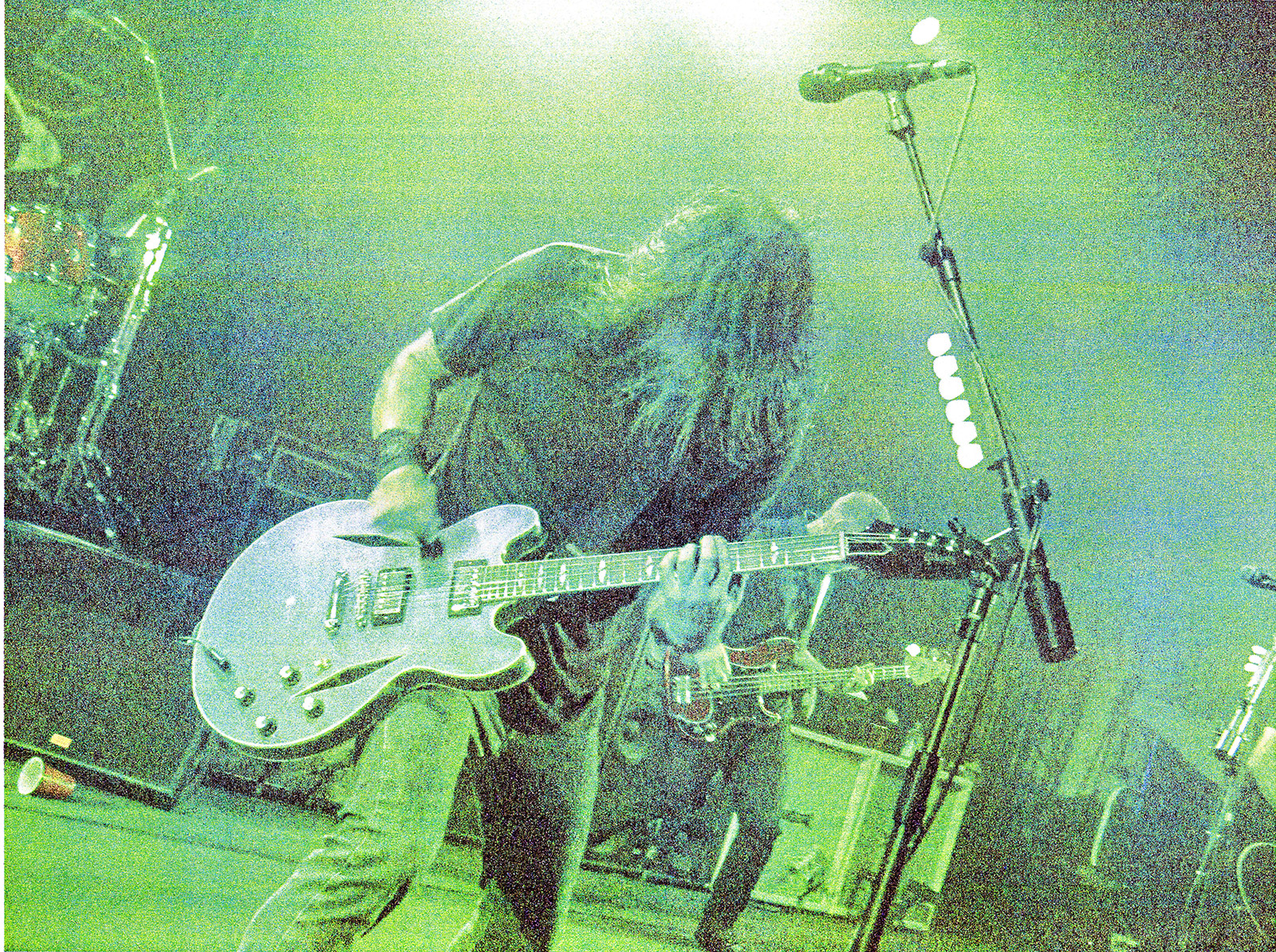 Foo Fighters share new single “Caught in the Echo”