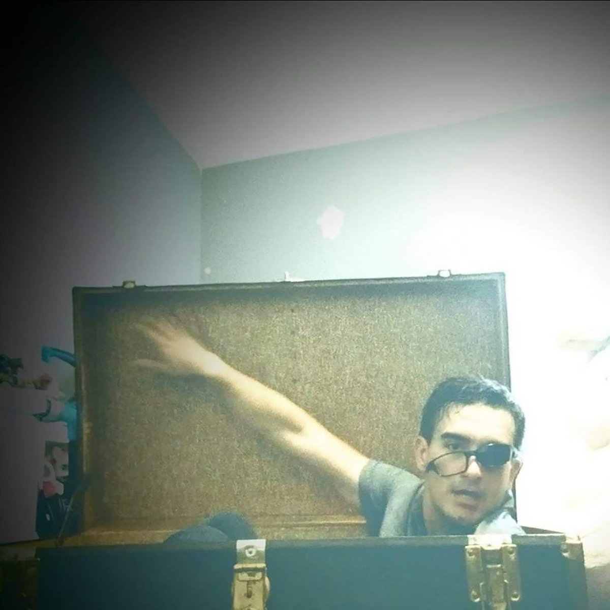 TRSH - String Theory