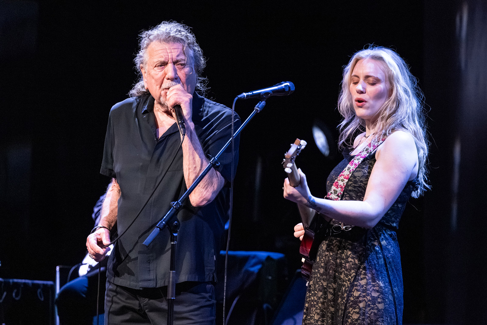 Robert Plant’s Saving Grace played Brooklyn Paramount (pics, setlist)