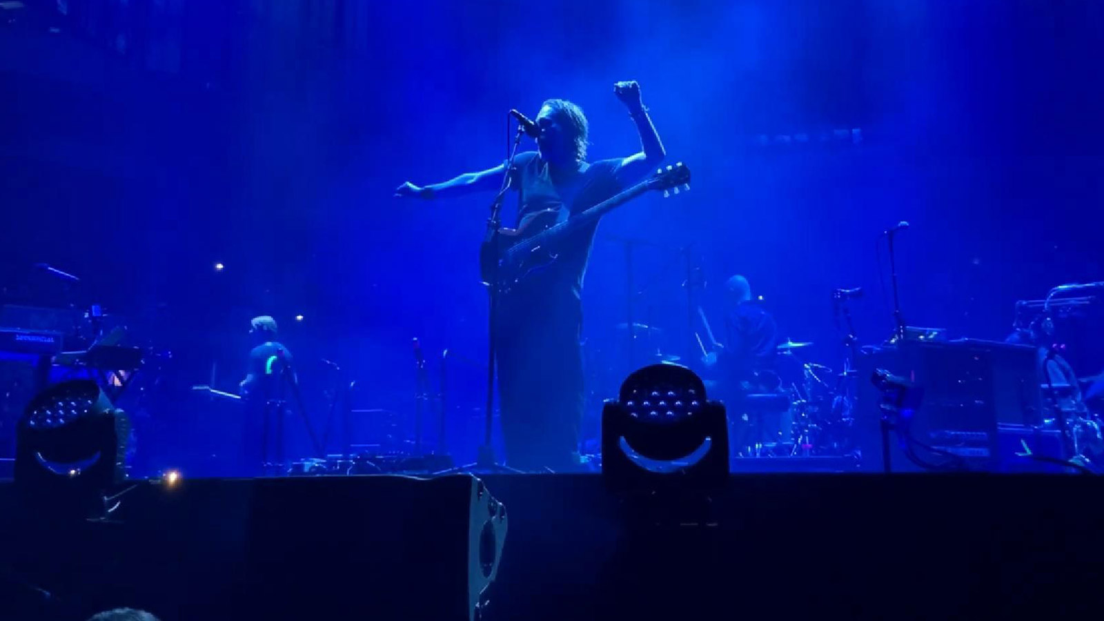 Watch Radiohead play “Just” for the first time since 2009