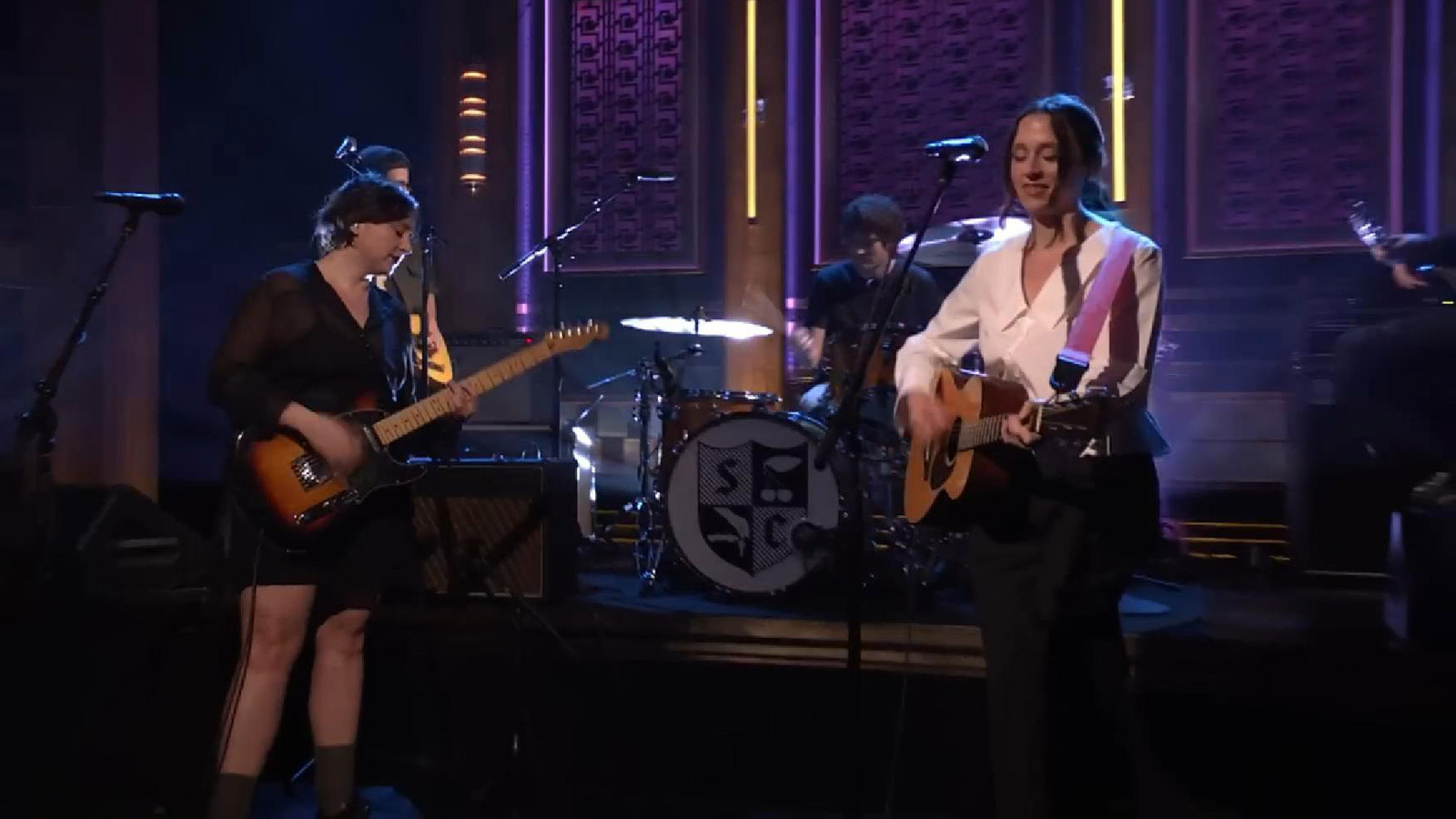 Watch Katie & Allison Crutchfield, MJ Lenderman & Brad Cook give debut Snocaps performance on Fallon