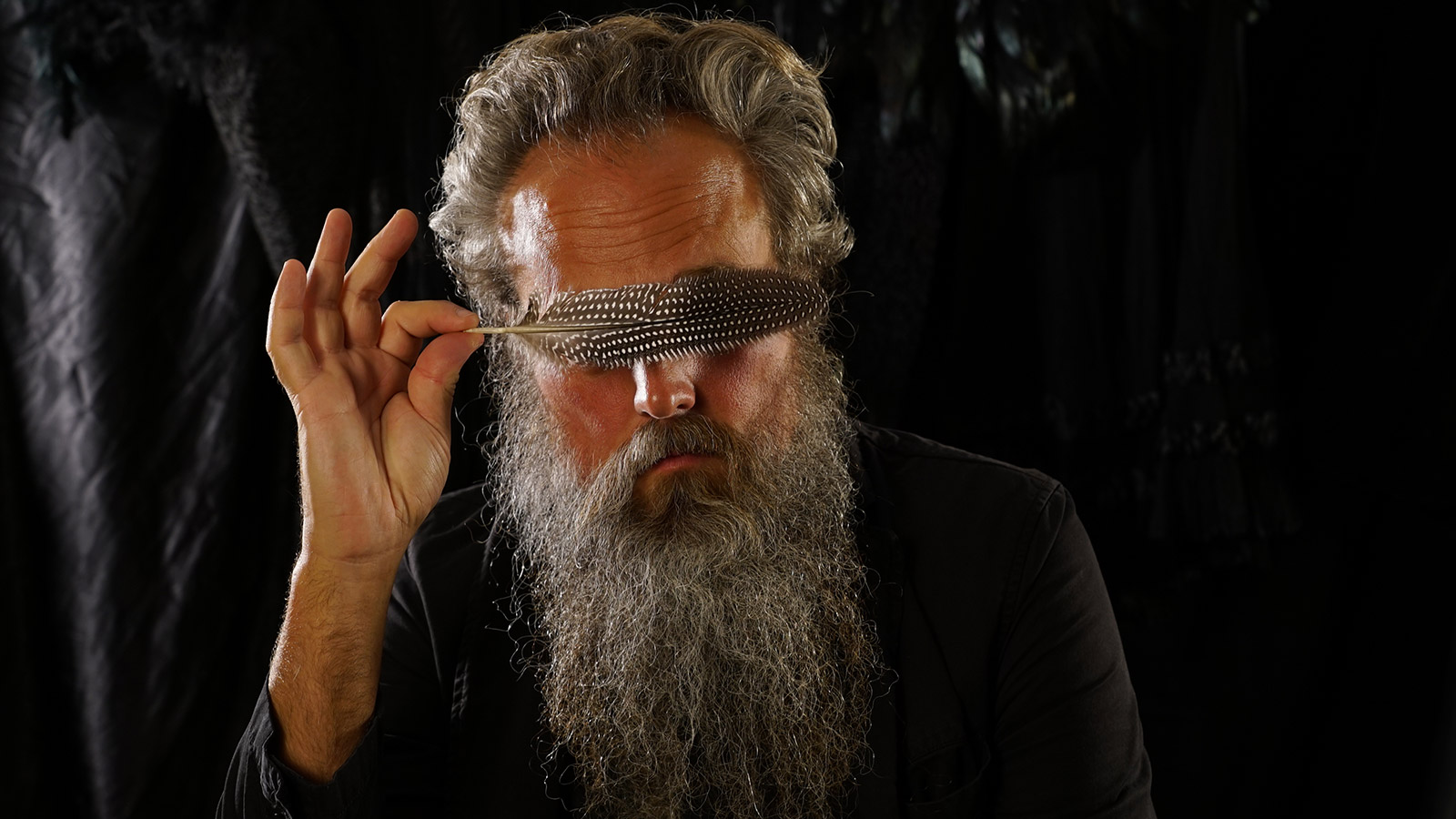 Iron & Wine announces new LP ‘Hen’s Teeth,’ shares “In Your Ocean”