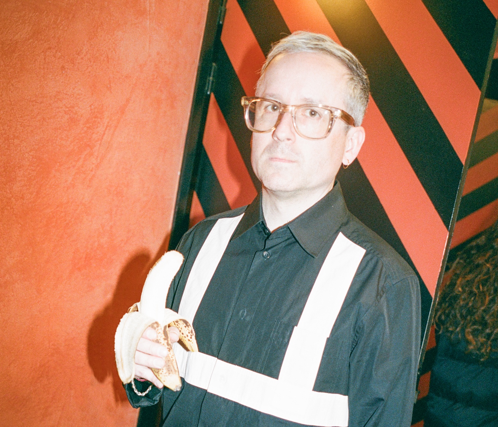 Hot Chip’s Alexis Taylor announces new solo album ft mems Air, Avalanches, Scritti Politti, more: hear “Out of Phase”