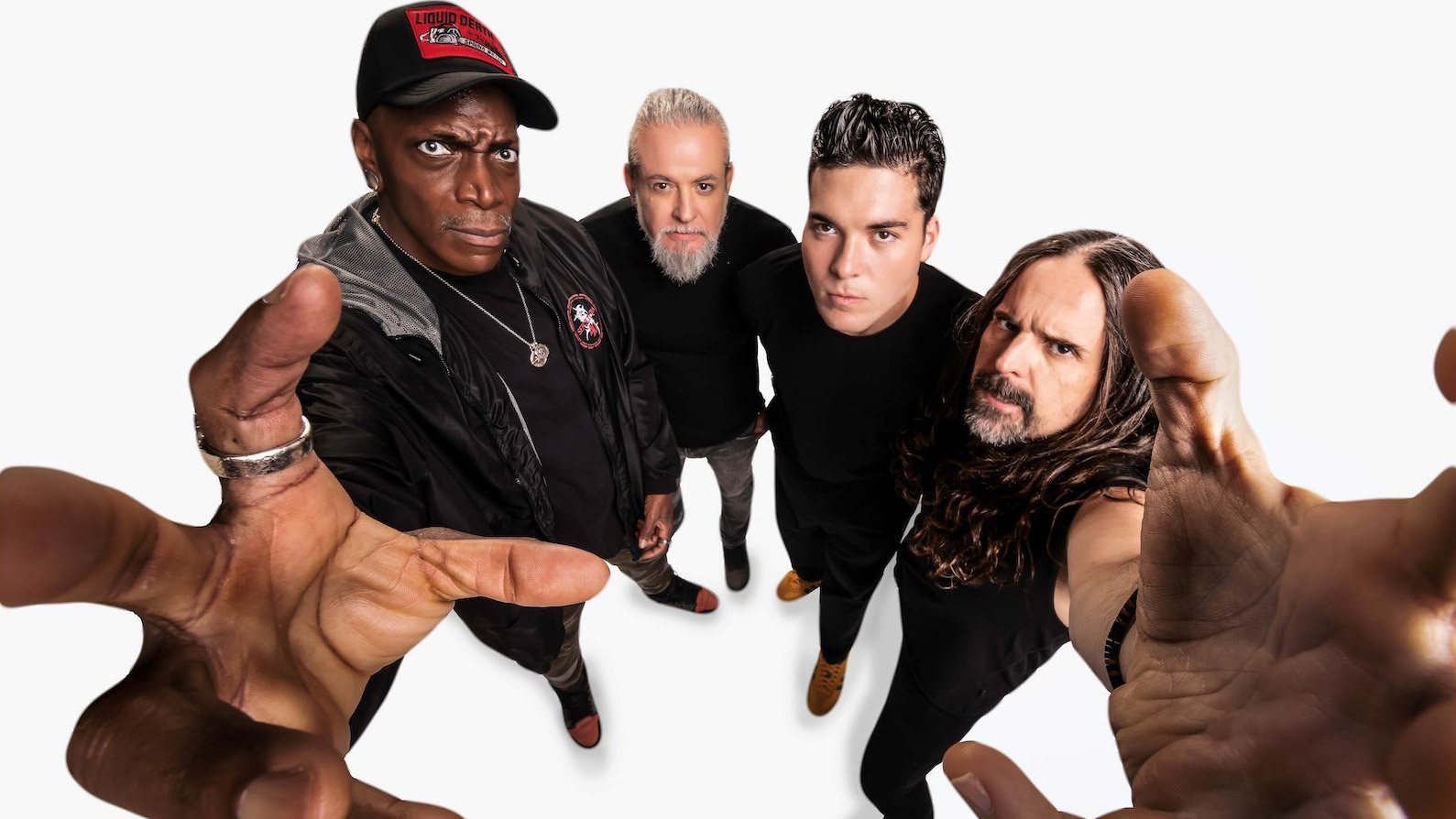 Sepultura announce final EP, share “The Place”