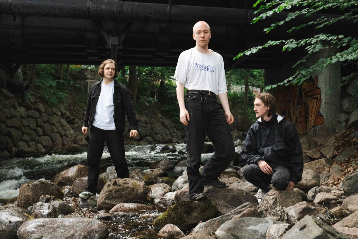 Norwegian punks Hammok sign to Sargent House, prep new album: hear “The Scene”
