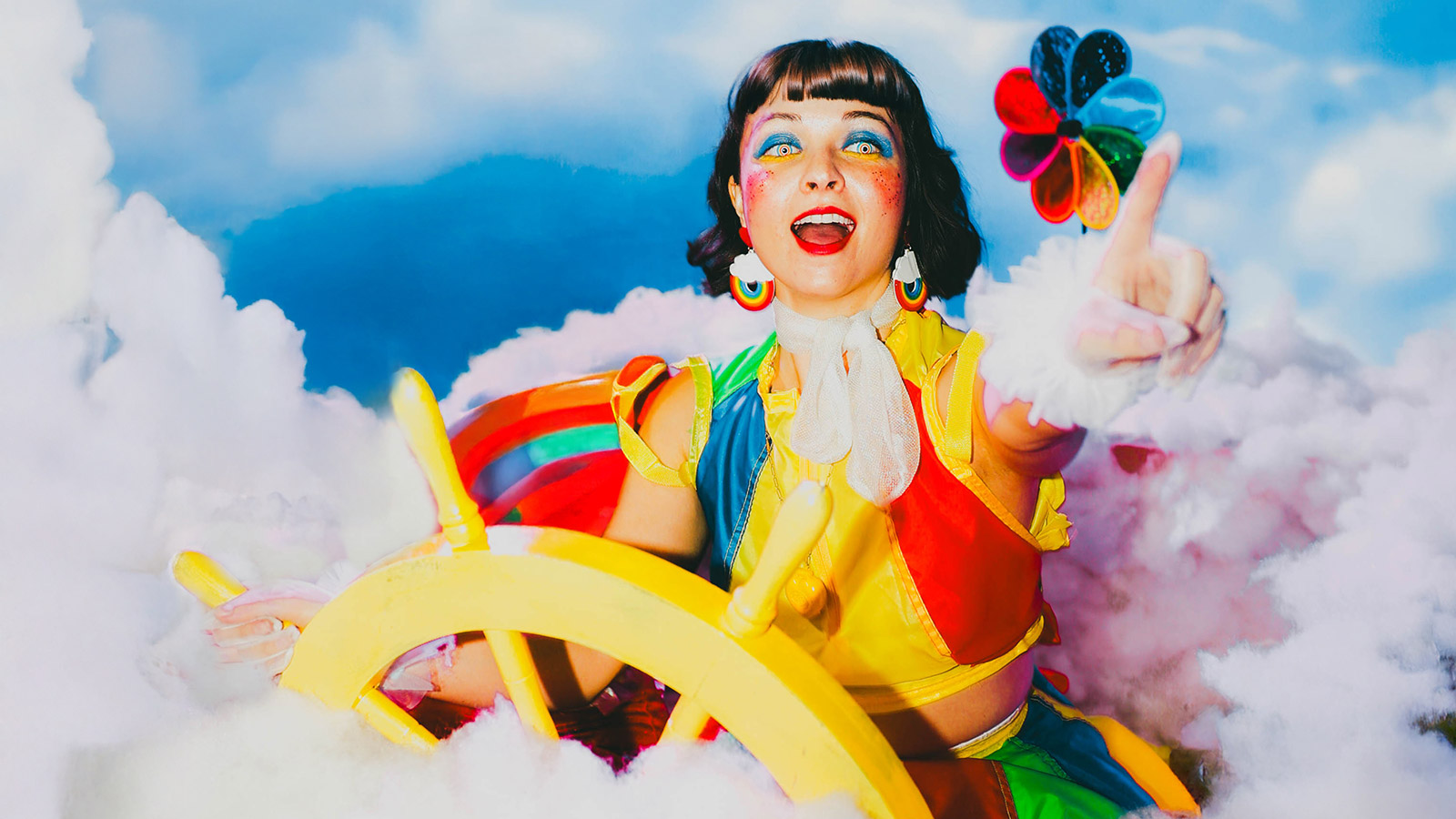 Gelli Haha shares new single “Klouds Will Carry Me to Sleep” ahead of first headlining tour