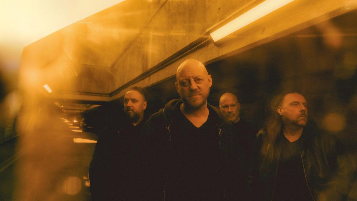 Warning announce first album in 20 years, share “Stations”