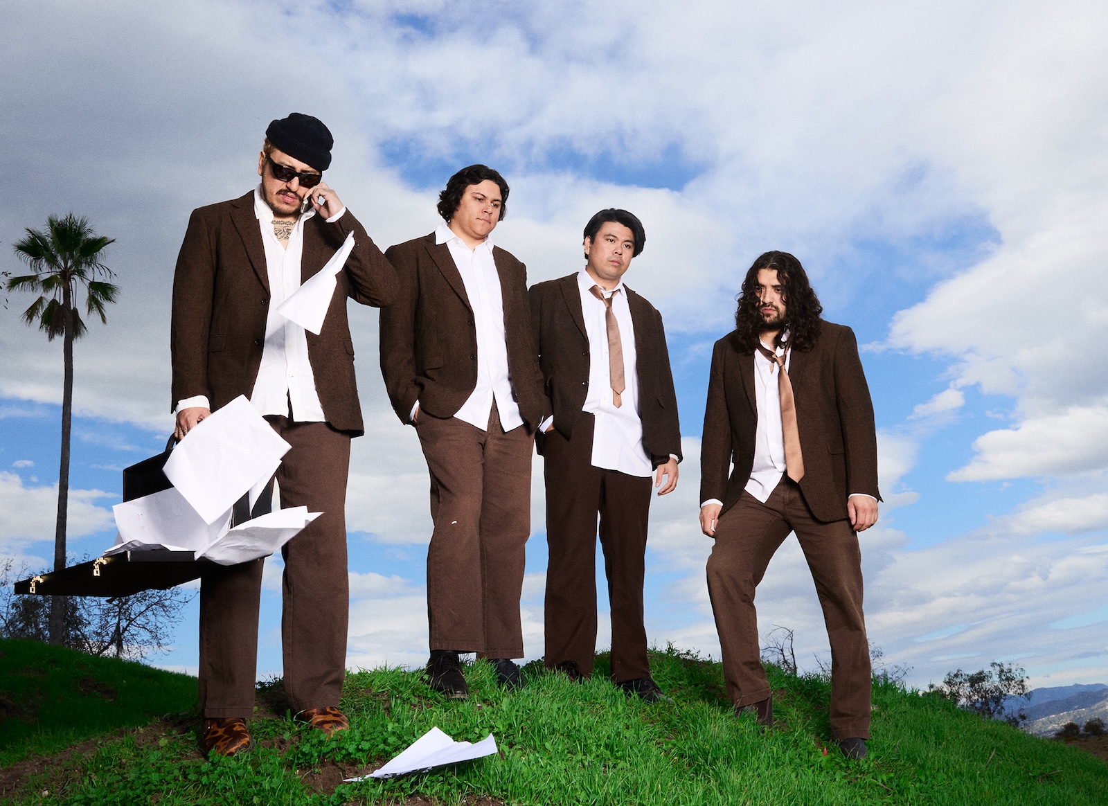 Tour news: Social Distortion, Kiss Kruise 2026, Death Lens, Hayley Williams, Shaboozey, MGMT, The Hobknobs, Grouper, more