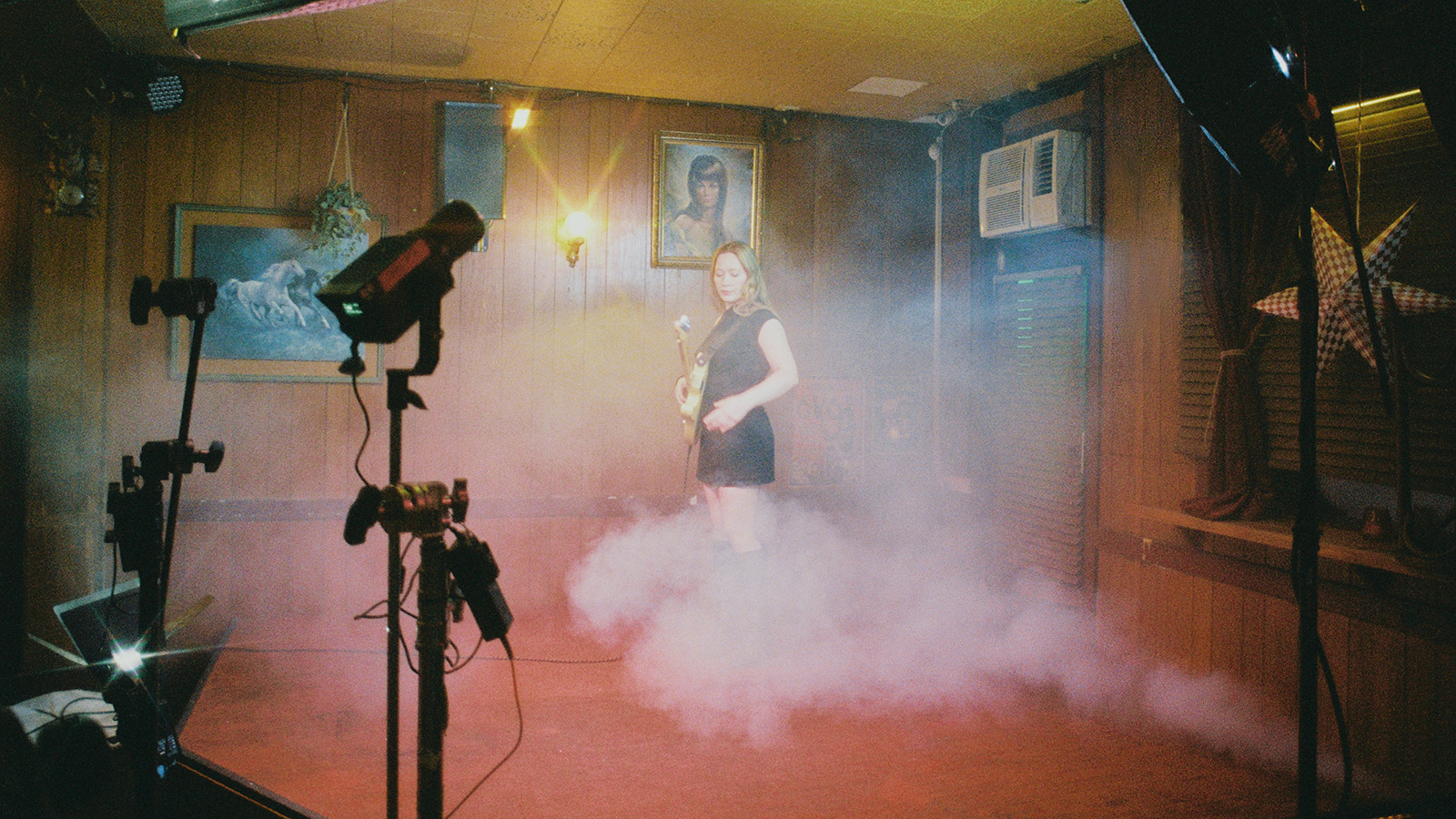 Julia Jacklin Signs with 4AD, Reveals New Tour Dates