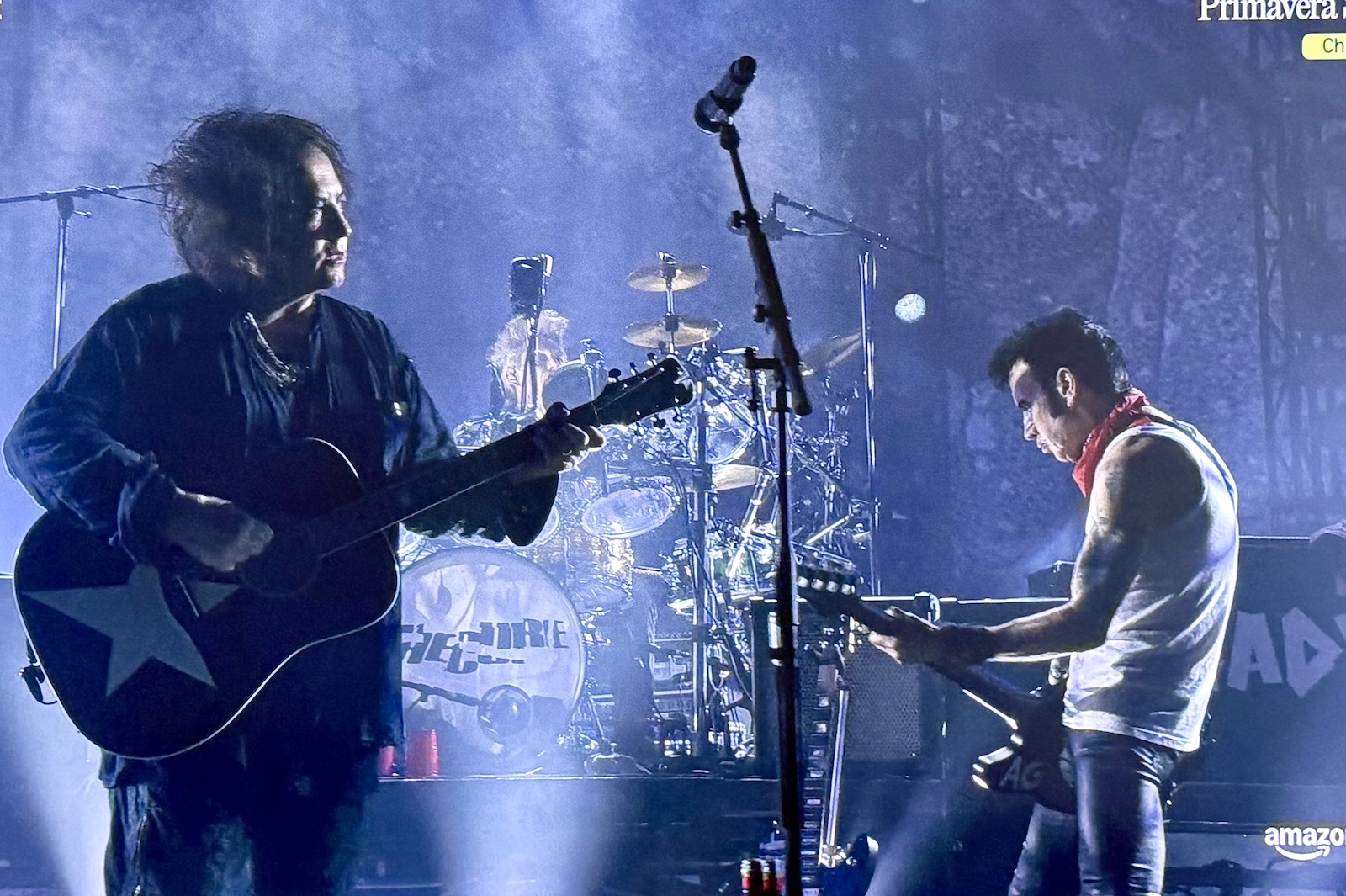 The Cure Play Rarities, Fan Favorites at First Show of 2026 Tour