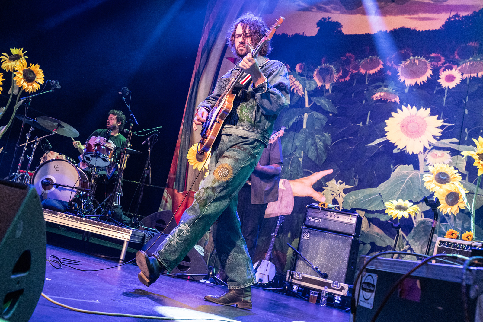 Kevin Morby jokes his Brooklyn Steel show helped Knicks win Game 4